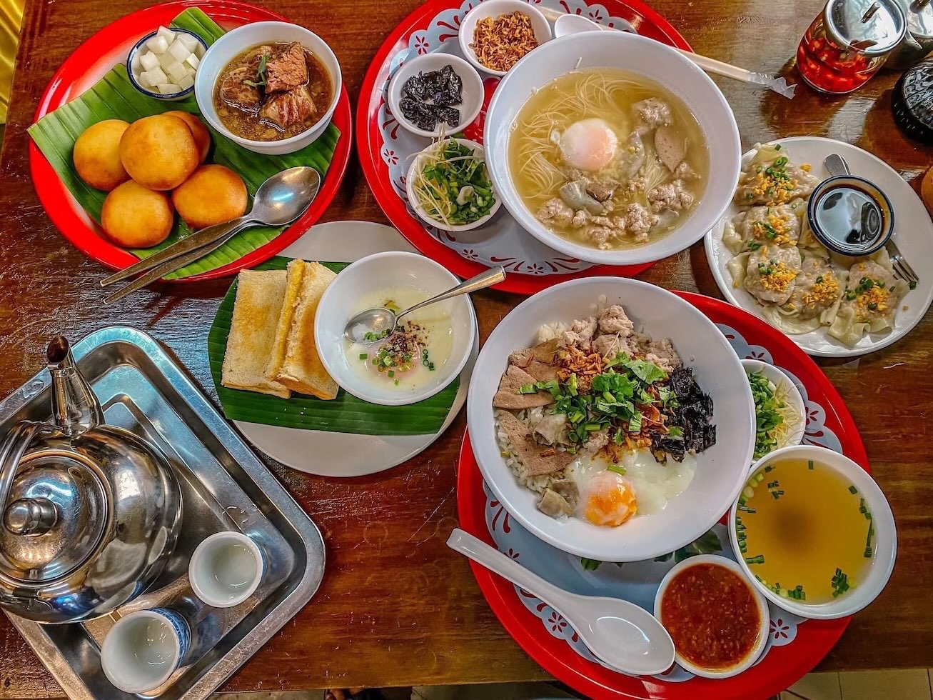 Authentic local Phuket breakfast dishes at Rong Kopi in Old Phuket Town